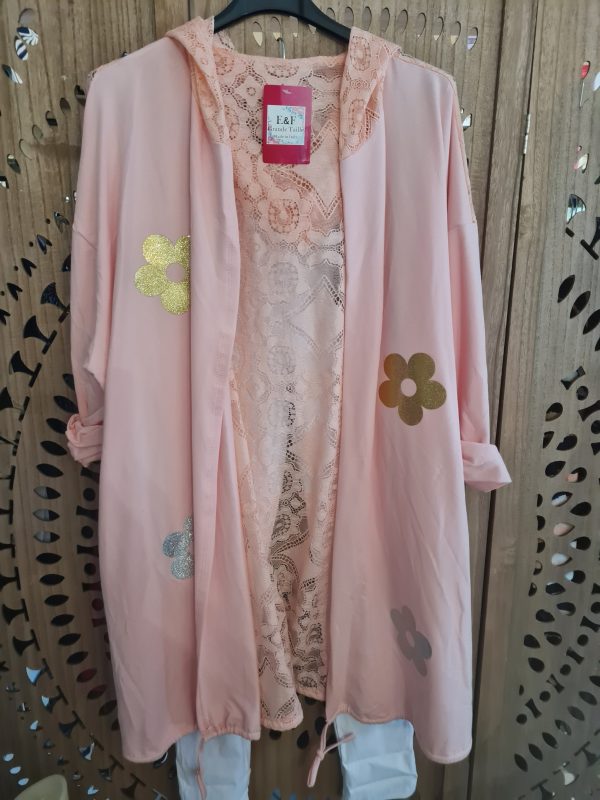 Gilet mi long FLOWERS dos dentelle - Taille unique jusqu'au 52 – Image 8