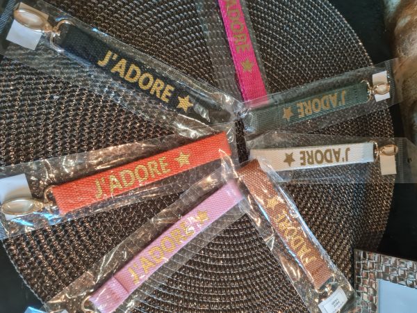 Porte clef ou bijou de sac "J'adore" – Image 3