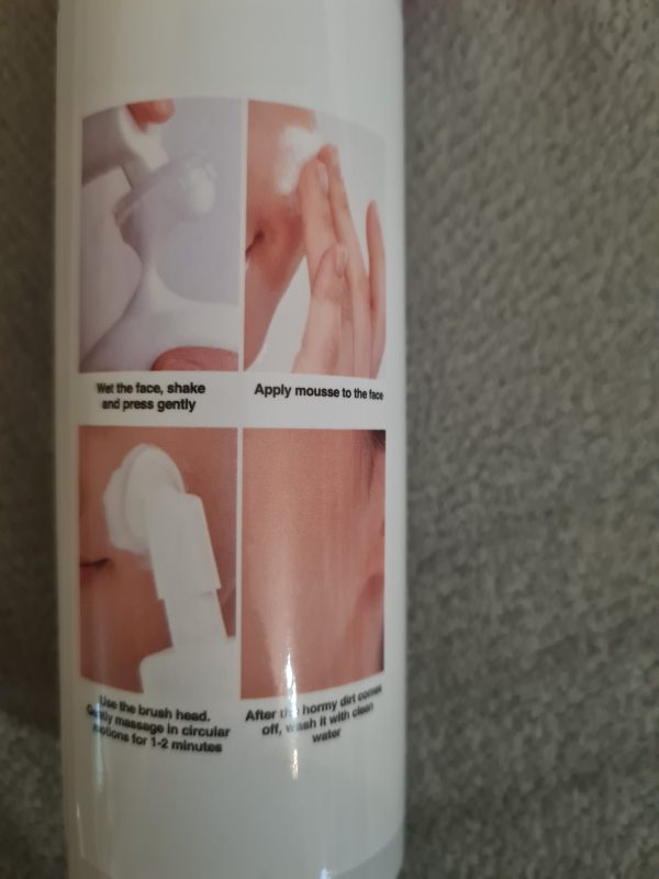Mousse nettoyante et purifiante à  à Vitamine C - 180ml – Image 2