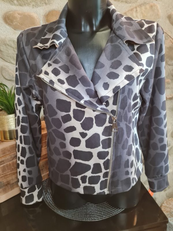 Veste style perfecto suédine Léopard TU jusqu'au 40 – Image 2