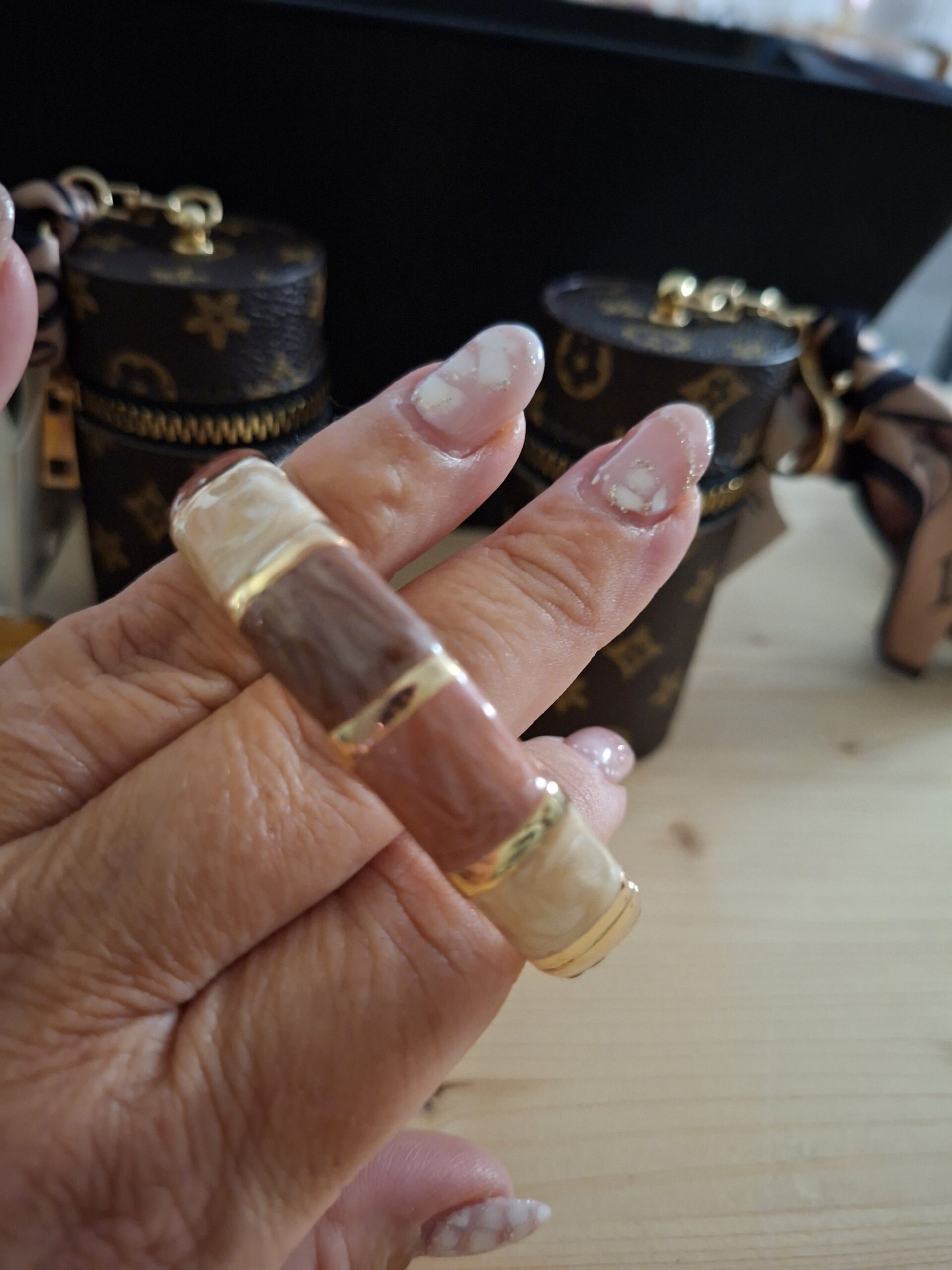 Bracelet Jonc Tricolore nuances nudes avec Doré – Image 2