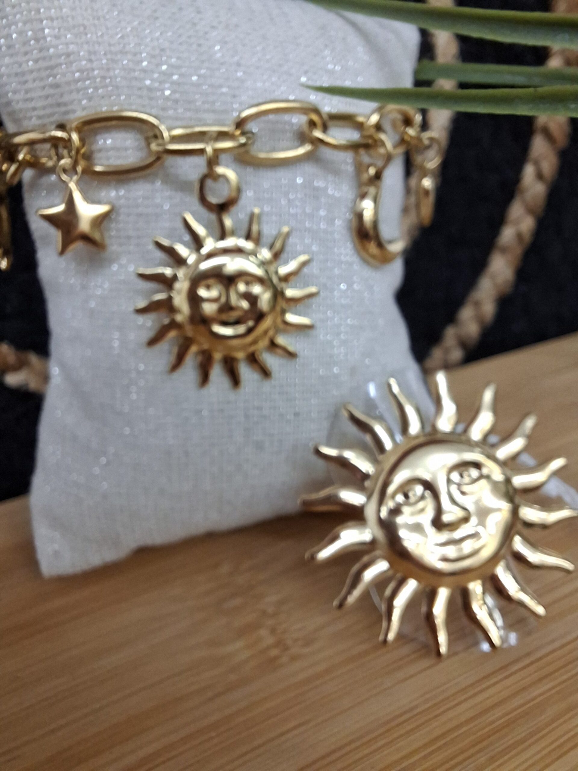 Bague réglable doré Soleil - Acier Inoxydable – Image 2