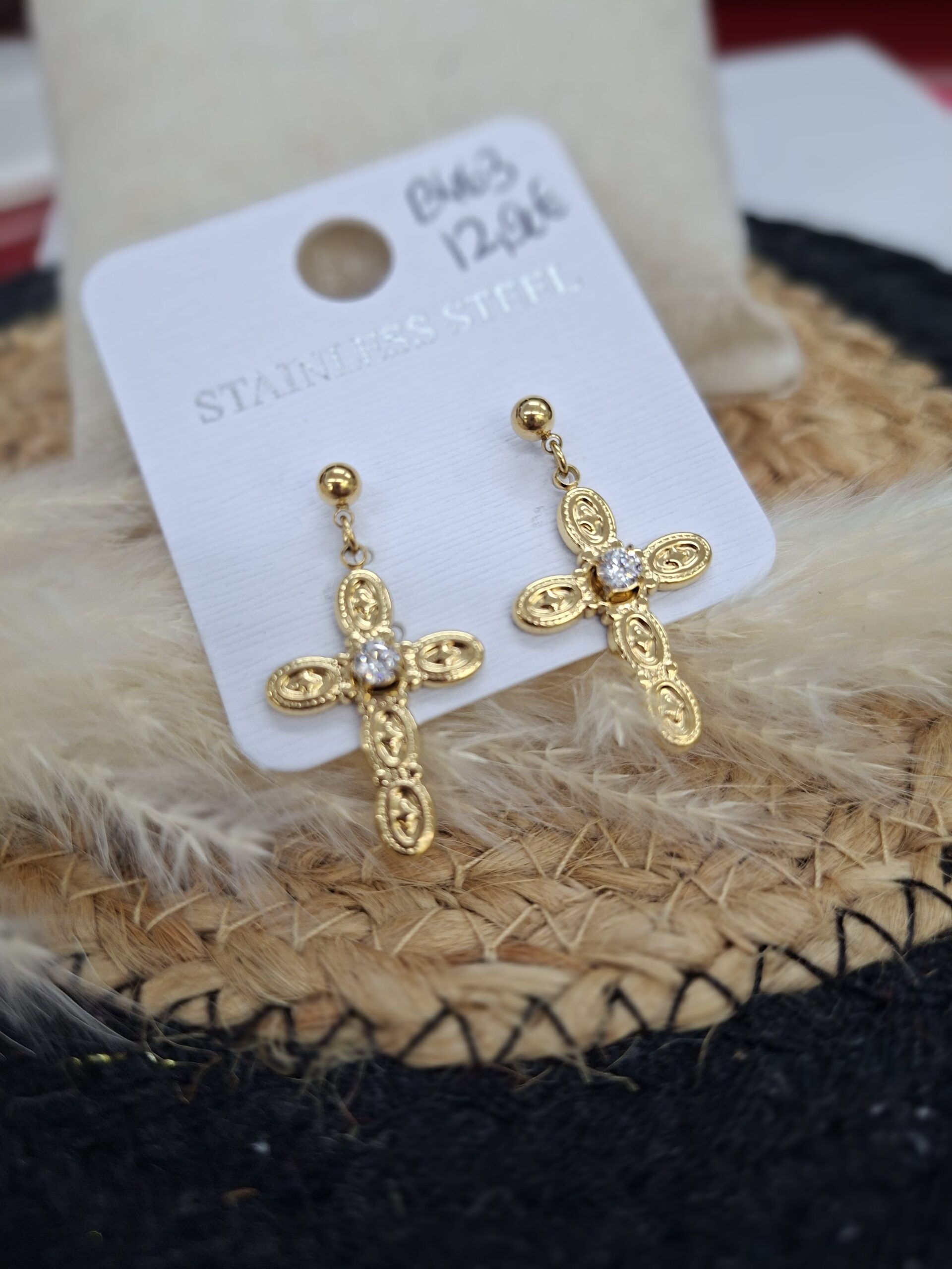 BO pendantes Croix avec strass - Acier Inoxydable